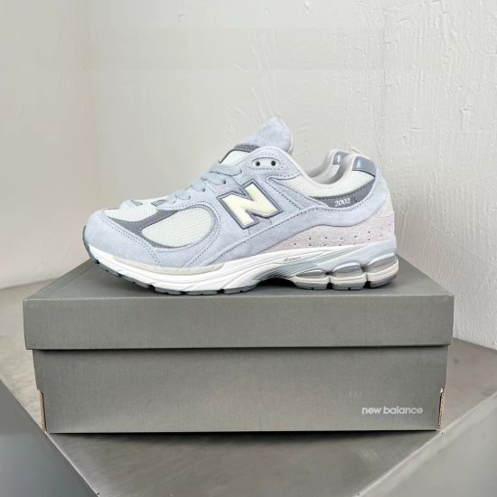 New Balance 2002R M2002RLN grey