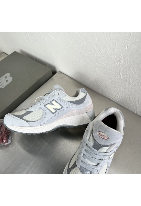 New Balance 2002R M2002RLN grey